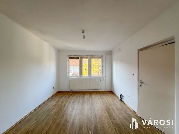 Eladó lakás Békéscsaba