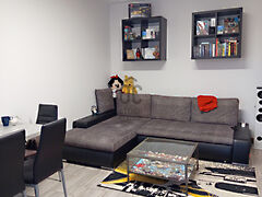 Eladó lakás Tatabánya, Újváros