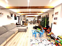 Eladó ház Mikepércs