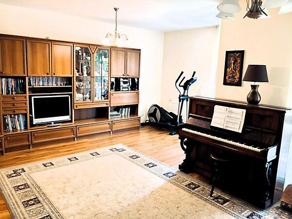 Eladó lakás Budapest, III. kerület, Csillaghegy