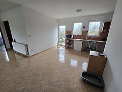 Eladó ház Keszthely, Kertváros