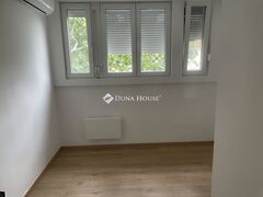 Eladó lakás Pécs