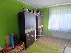 Eladó ház Fegyvernek