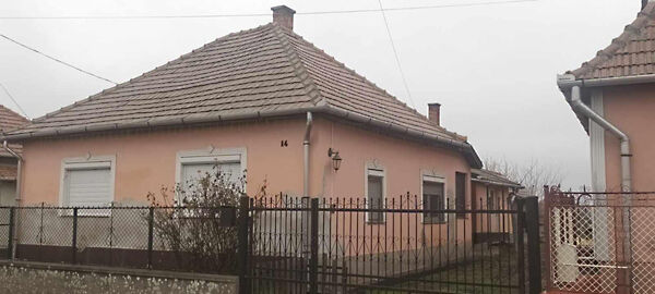 Eladó ház Hort