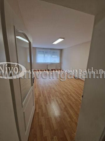 Kiadó iroda Zalaegerszeg