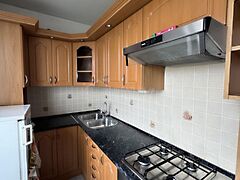 Eladó lakás Győr, Adyváros