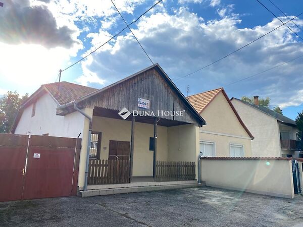 Eladó ház Alcsútdoboz
