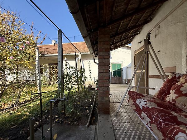 Eladó ház Békéscsaba