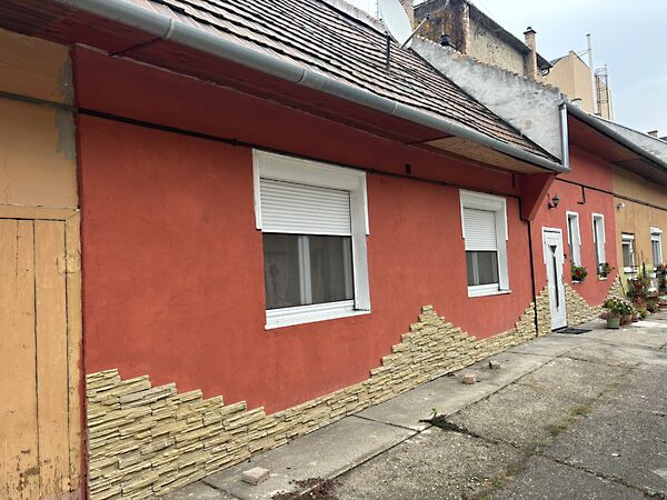 Eladó ház Esztergom