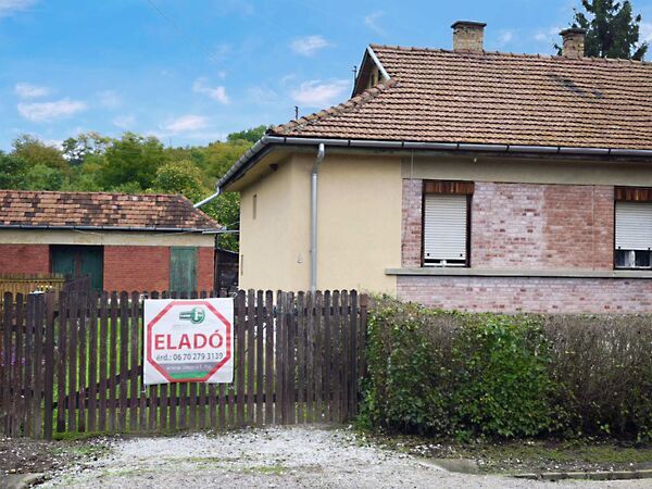 Eladó ház Múcsony