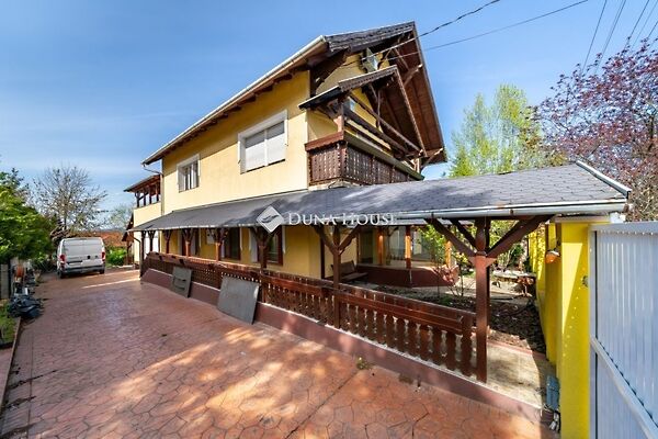 Eladó ház Erdőkertes