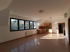 Eladó lakás Veszprém