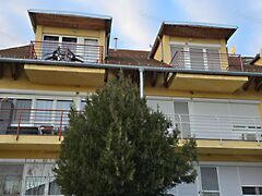 Eladó lakás Cserkeszőlő