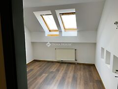 Eladó lakás Székesfehérvár