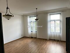 Eladó lakás Székesfehérvár