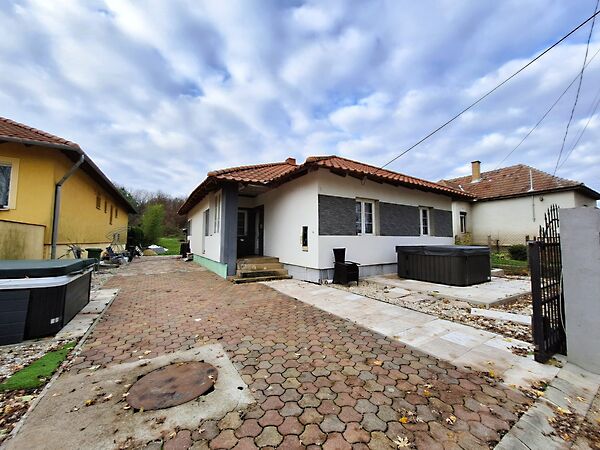 Eladó ház Pókaszepetk