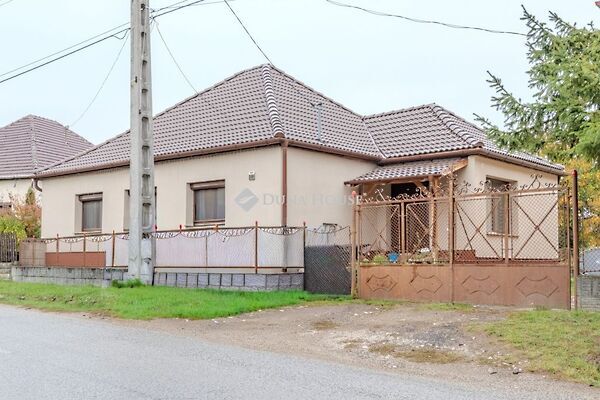 Eladó ház Cserépfalu