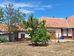 Eladó ház Tabdi