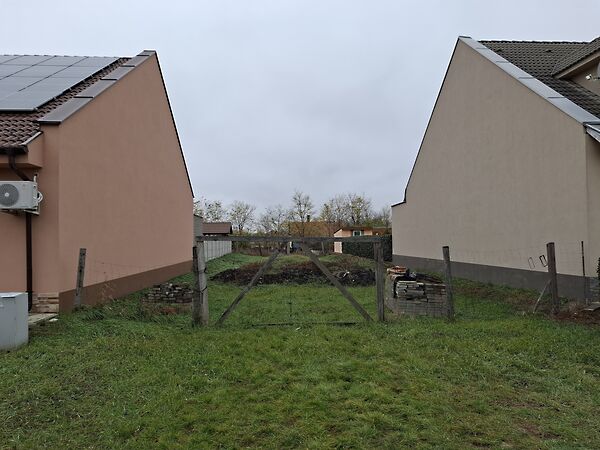 Eladó földterület Balmazújváros