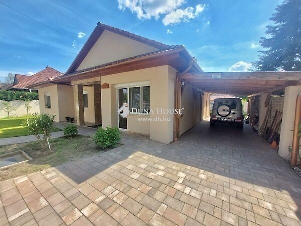 Eladó ház Dunakeszi