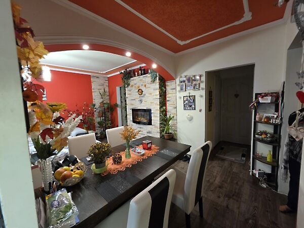 Eladó lakás Bakonyszentlászló