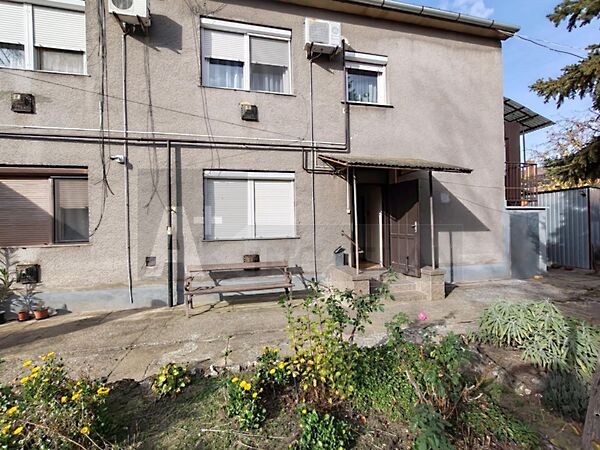 Eladó lakás Kiskunhalas