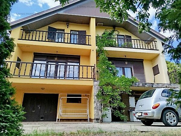 Eladó ház Leányfalu