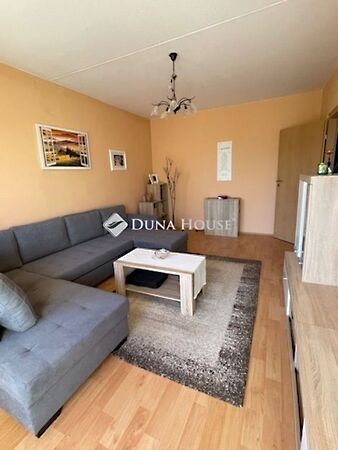 Eladó lakás Pécs