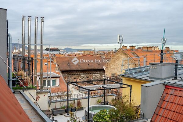 Eladó lakás Budapest, VI. kerület