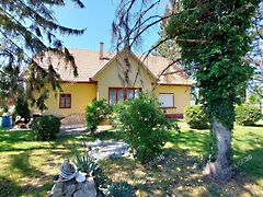 Eladó ház Lajosmizse