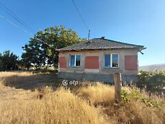 Eladó ház Jászfényszaru