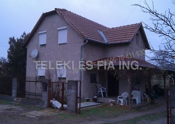 Eladó ház Mikebuda