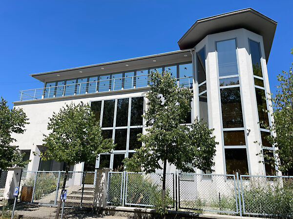 Eladó iroda Budapest, XVI. kerület