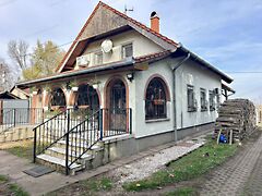 Eladó nyaraló Kunfehértó