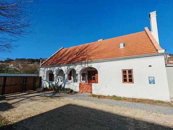 Eladó ház Magyarpolány