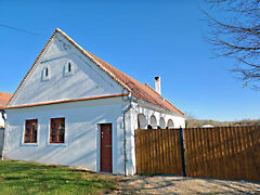 Eladó ház Magyarpolány