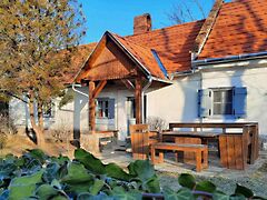 Kiadó ház Szentbékkálla