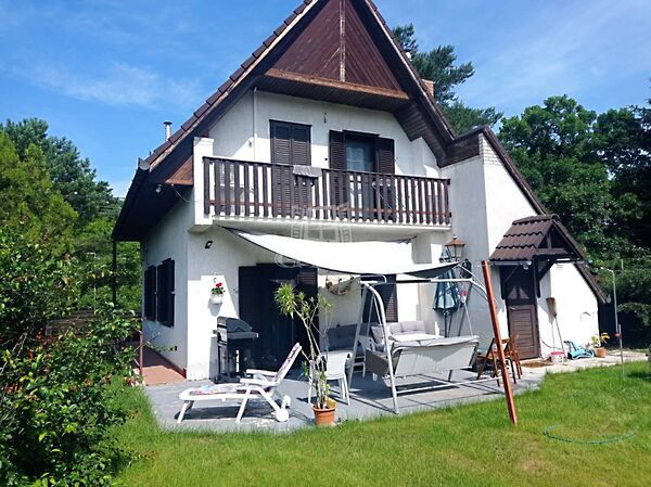 Eladó ház Szigetmonostor