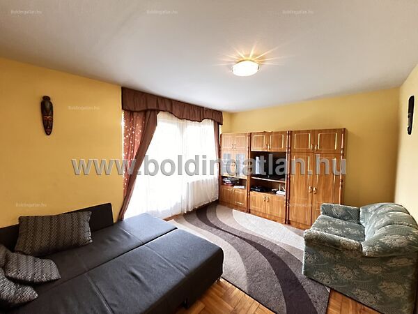 Eladó ház Balatonboglár