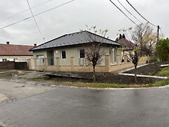 Eladó ház Balmazújváros