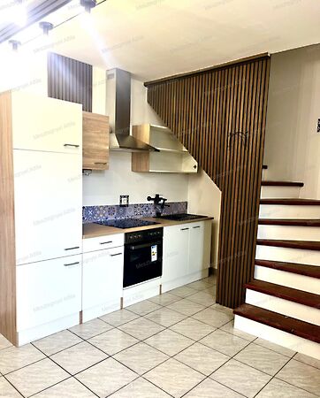 Eladó lakás Sopron, Belváros