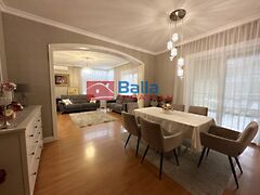 Eladó ház Nagytarcsa