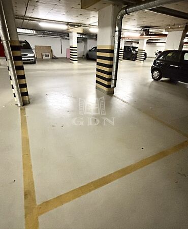 Eladó garázs Budapest, IX. kerület