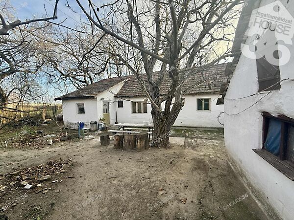 Eladó ház Kecskemét