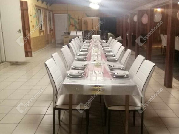 Eladó üzleti Rigyác