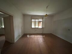 Eladó ház Bakonyszentiván