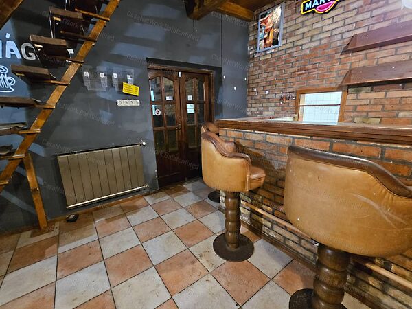 Eladó üzleti Csopak