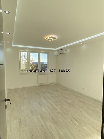 Eladó lakás Budapest, XV. kerület