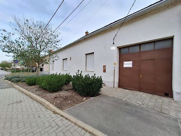 Eladó ház Villány