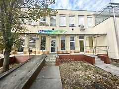 Eladó üzleti Kisújszállás